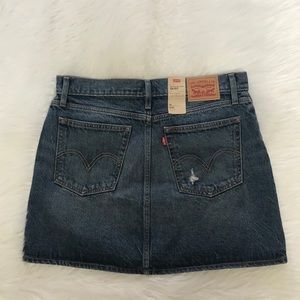 🔵NEW wTag-LEVI’S Deconstructed Denim Skirt 10 W30